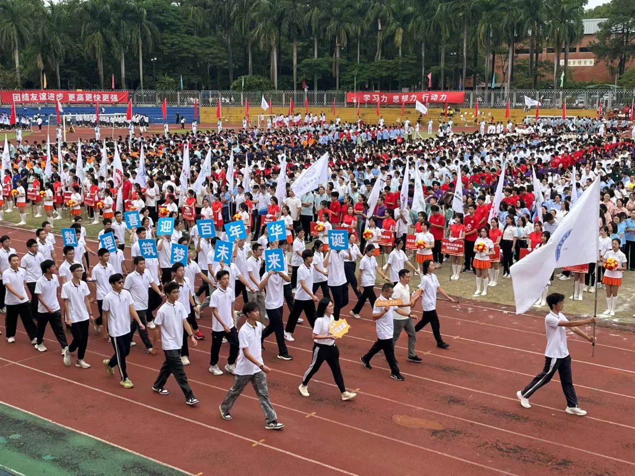 https://mmbiz.qpic.cn/mmbiz_jpg/JbG4jDpUicaPnGERmg20TkWNO1duf2ia8dJ7dCbk0Ls63mIajIwD2N9d2BLDbD59Y5bQyFKDDCEBCkDaOY8U48VQ/640?wx_fmt=jpeg&from=appmsg&tp=wxpic&wxfrom=5&wx_lazy=1&wx_co=1